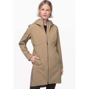 Lululemon Rain Jacket size 6